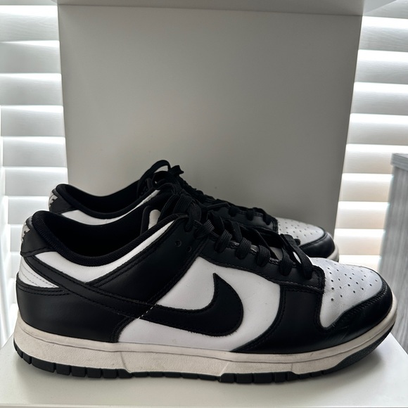 Panda Dunks - Picture 3 of 4